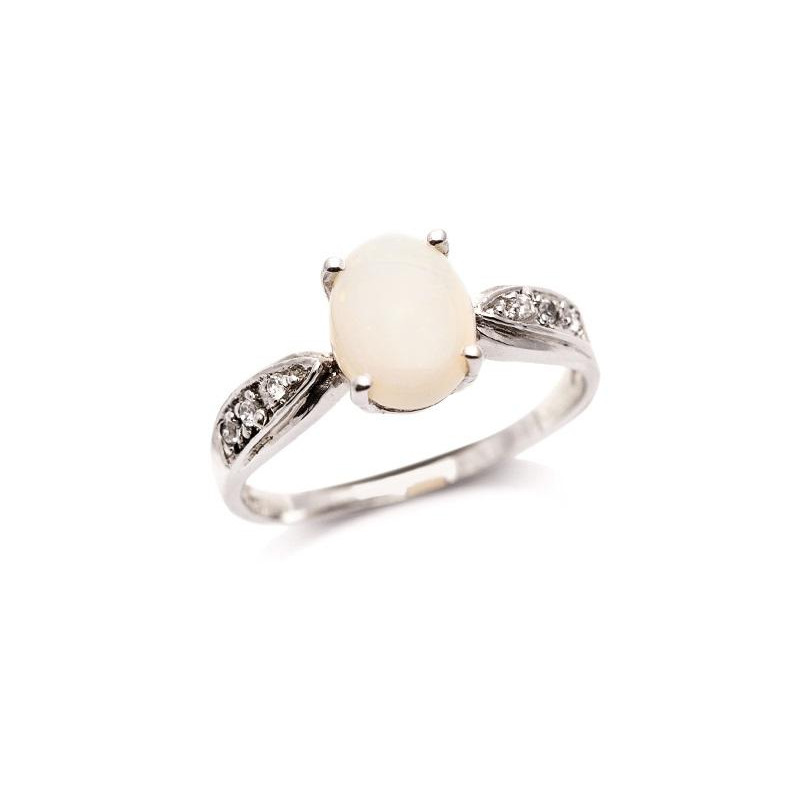 Anello opale ovale e zirconio — per raccontare storie (cod. 10183)