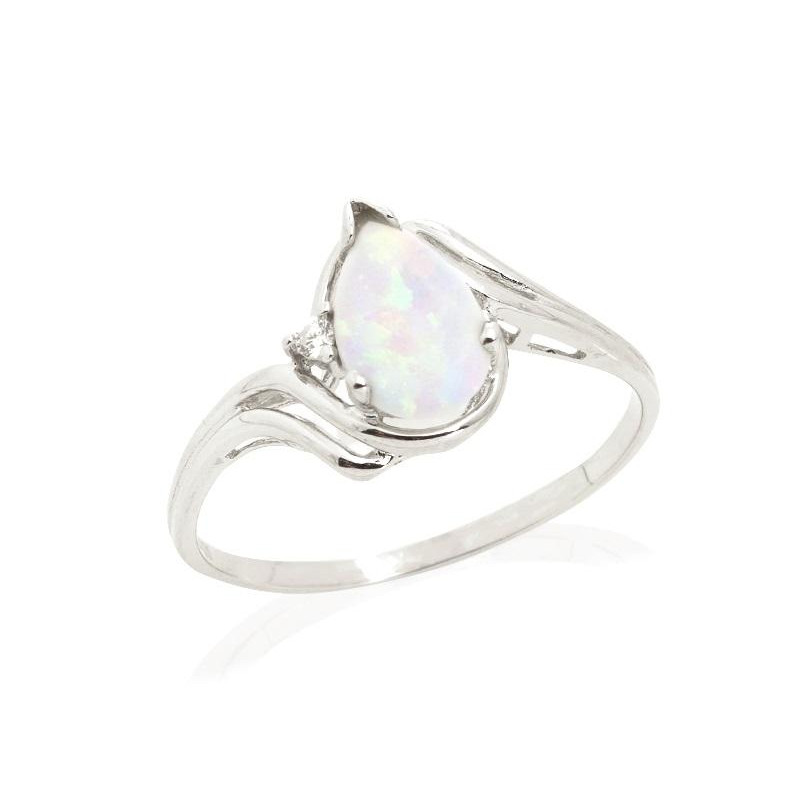 Anello opale bianco — per racchiudere la purità