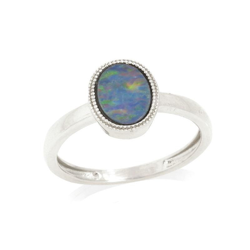 Anello in argento 925 rodiato con opale blu ovale australiano — per custodire la tua luce