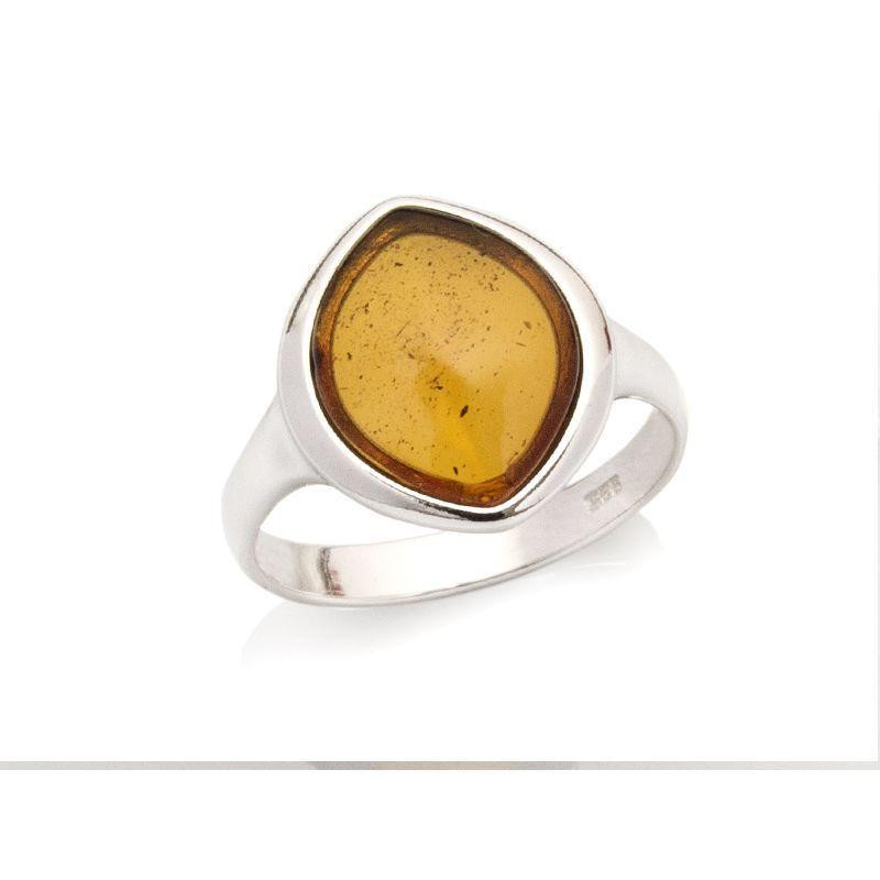 Anello ambra cognac — per custodire i tuoi ricordi