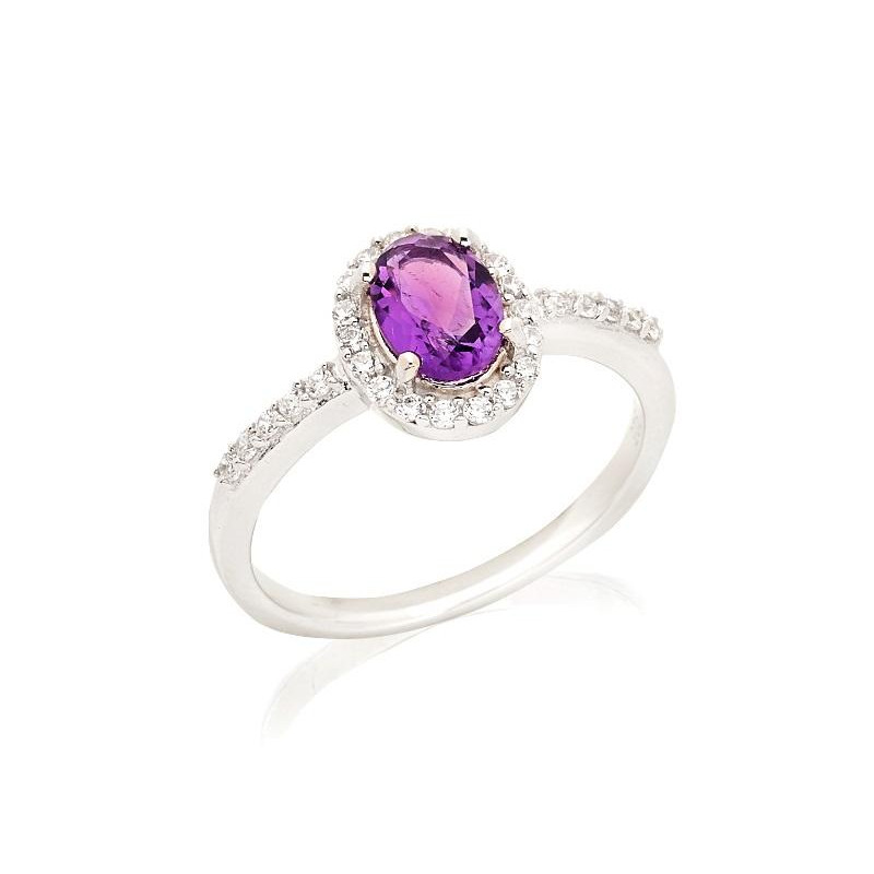 Anello ovale con ametista e zirconio — per evocare l'essenza