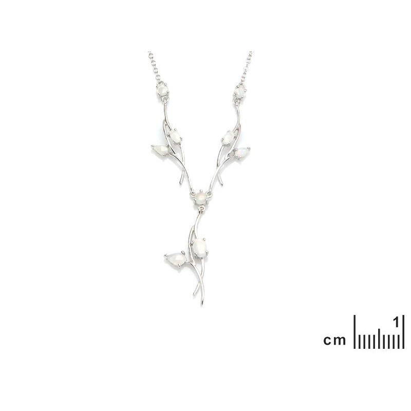 Collana in argento rodiato con opale bianco — per custodire la luce interiore — foto 1
