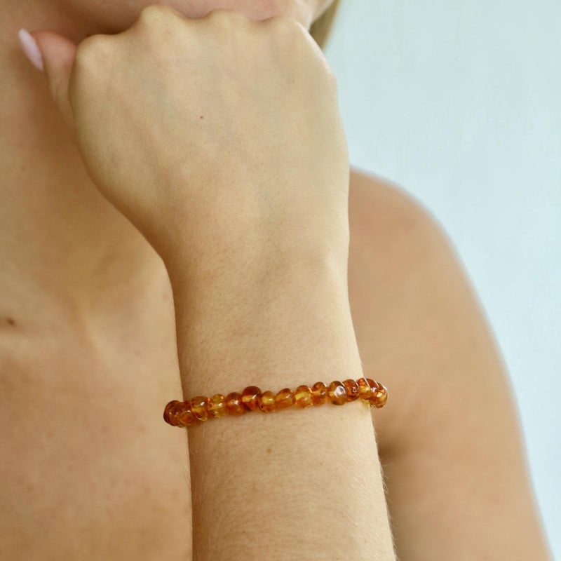 Bracciale in ambra cognac naturale del Mar Baltico — per custodire la tua luce — foto 1