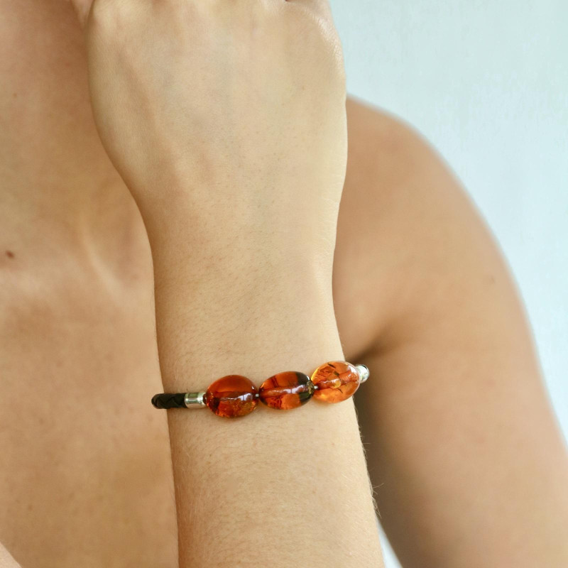 Bracciale in ambra naturale cognac del Mar - per trasmettere calore e stabilità — foto 2