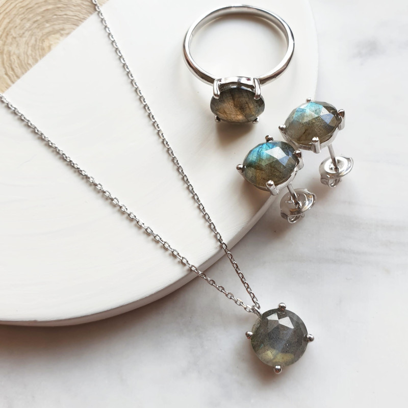 Anello labradorite multicolore — per portare l'essenza della natura — foto 2