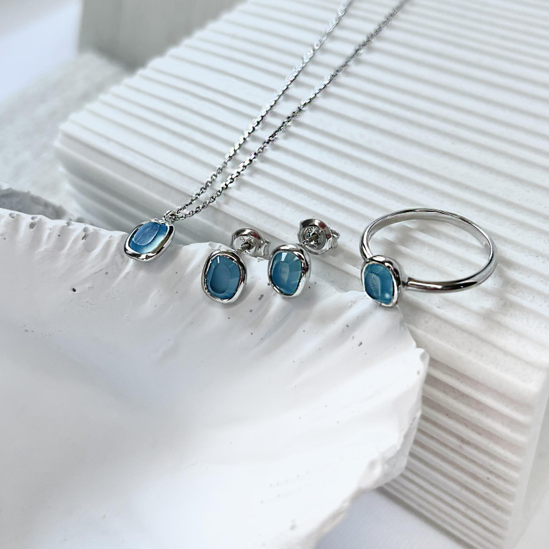 Anello in argento 925 rodiato con calcedonio blu naturale — per custodire la tua serenità — foto 2