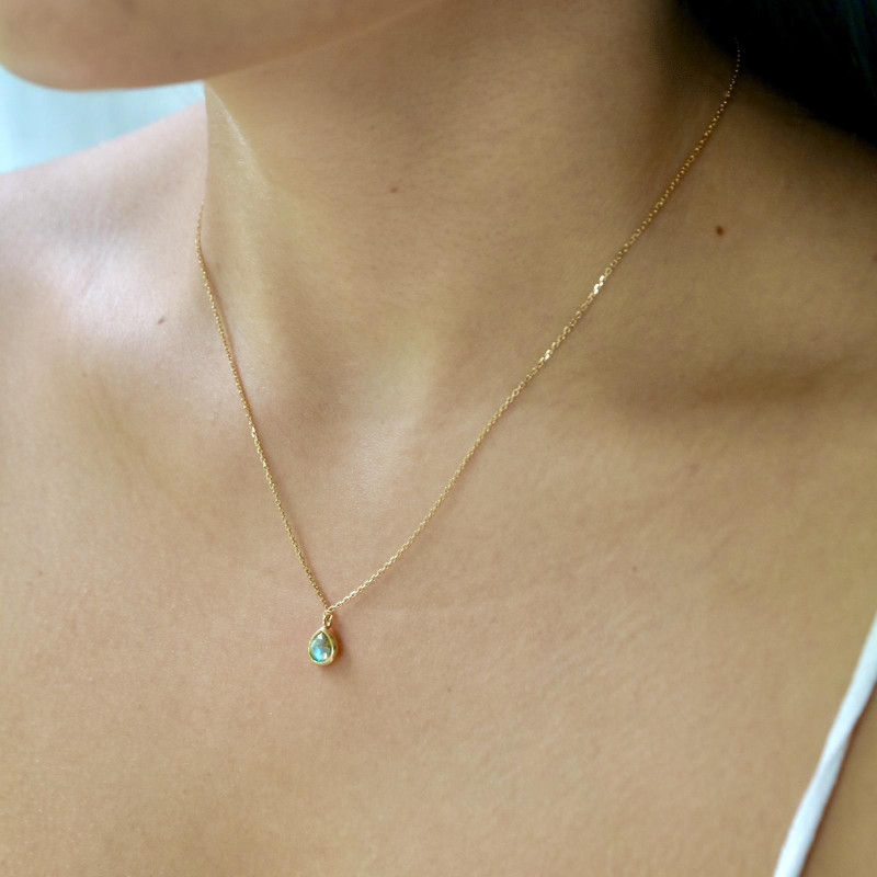 Collana cuore in argento dorato 925 con labradorite — per custodire l'amore che ti guida — foto 2