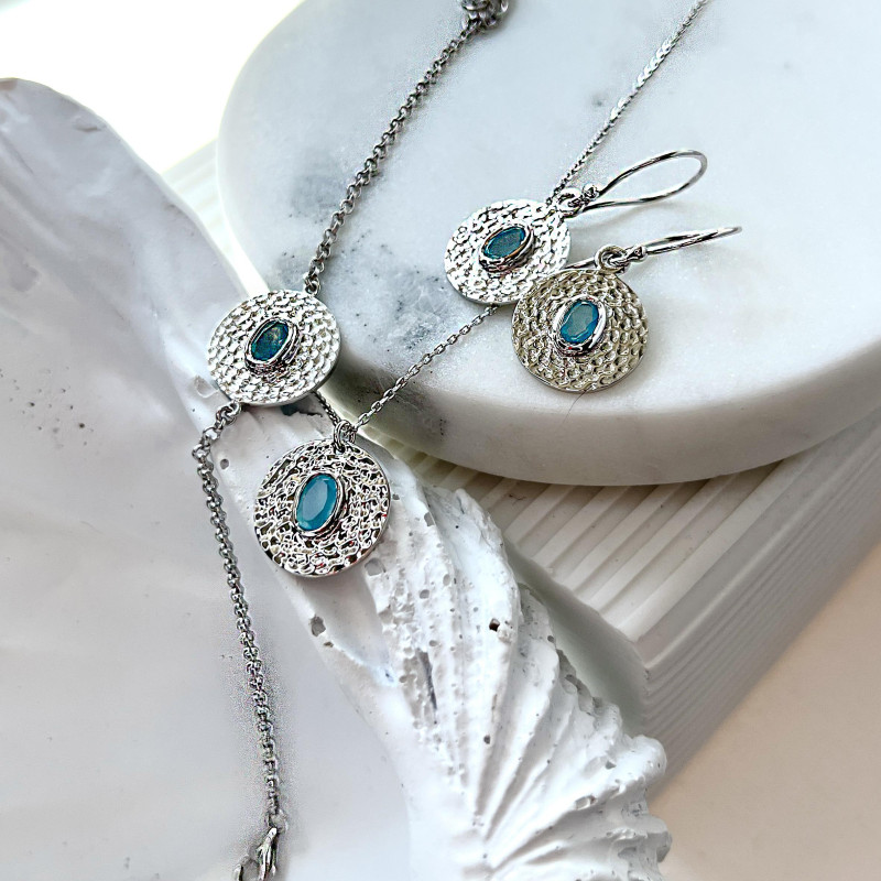 Collana in argento con calcedonio azzurro – per ricordare la serenità che è dentro di te — — foto 2