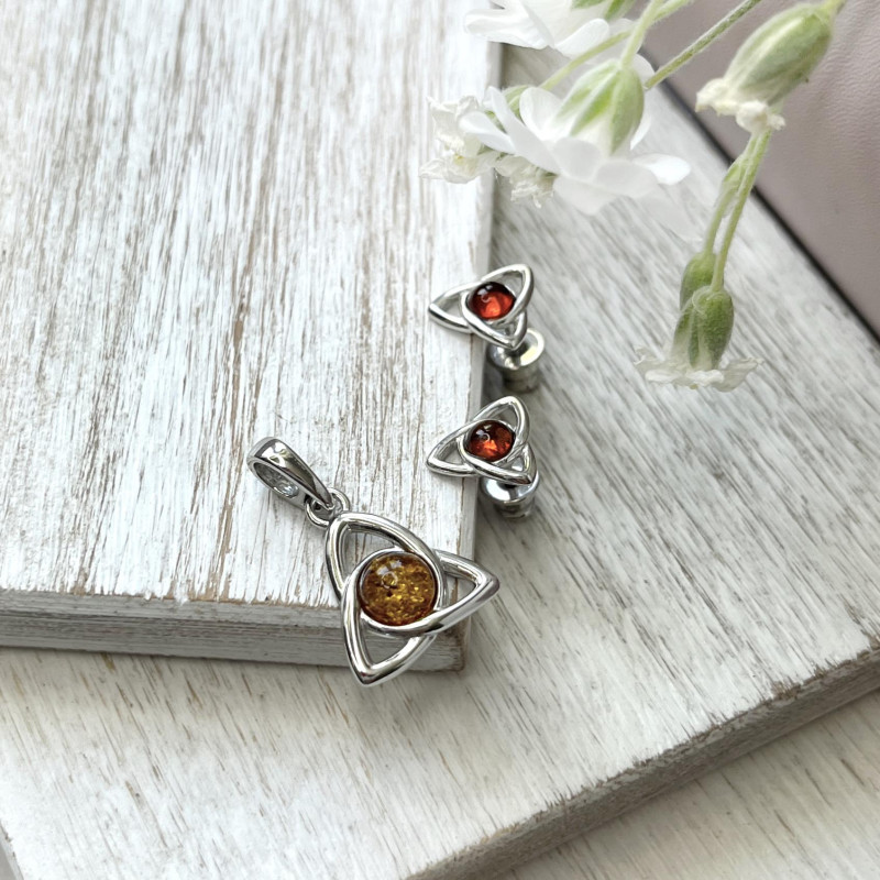 Ciondolo triquetra con ambra cognac — per condividere i momenti importanti — foto 3