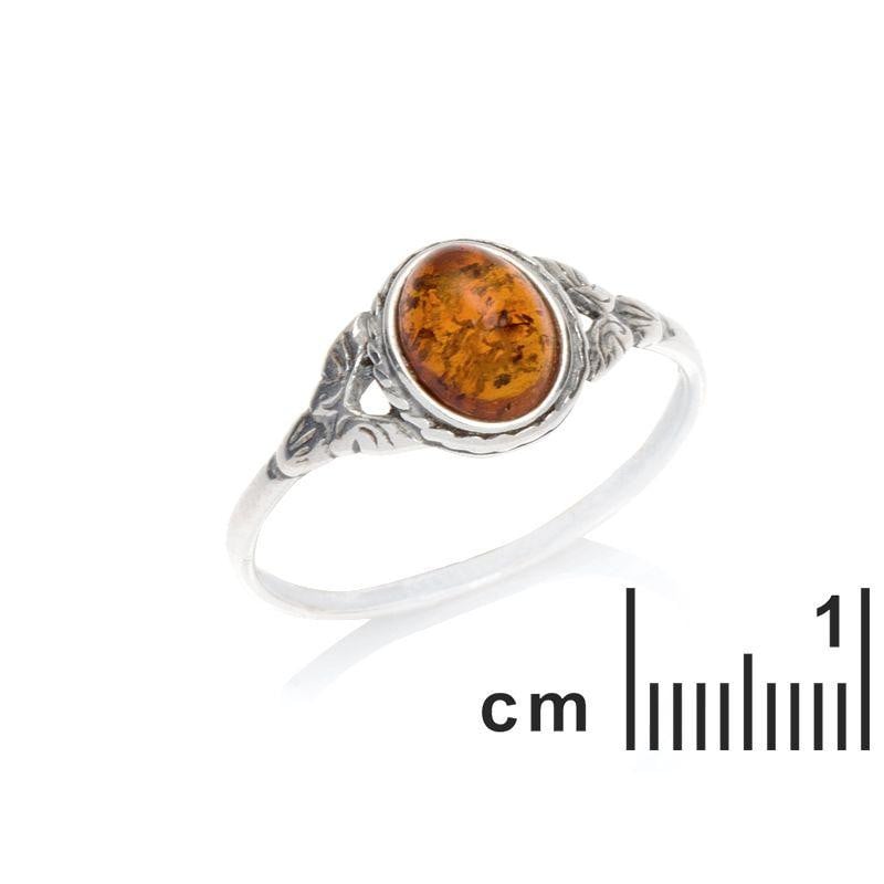 Anello di argento invecchiato con ambra ovale del Mar Baltico, ricordo della solitudine — foto 1