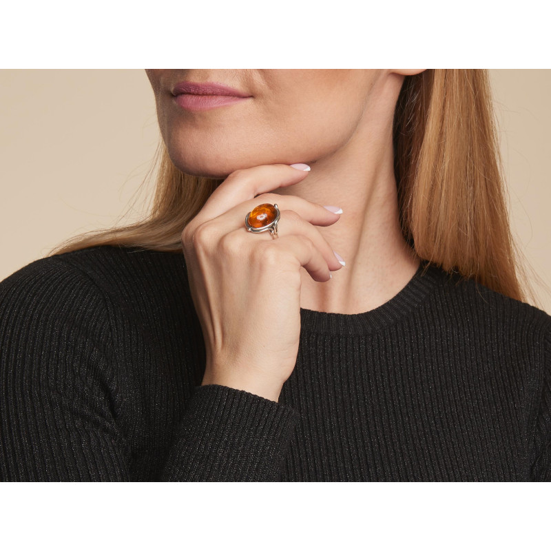 Anello ambra cognac — per evocare il passato — foto 2