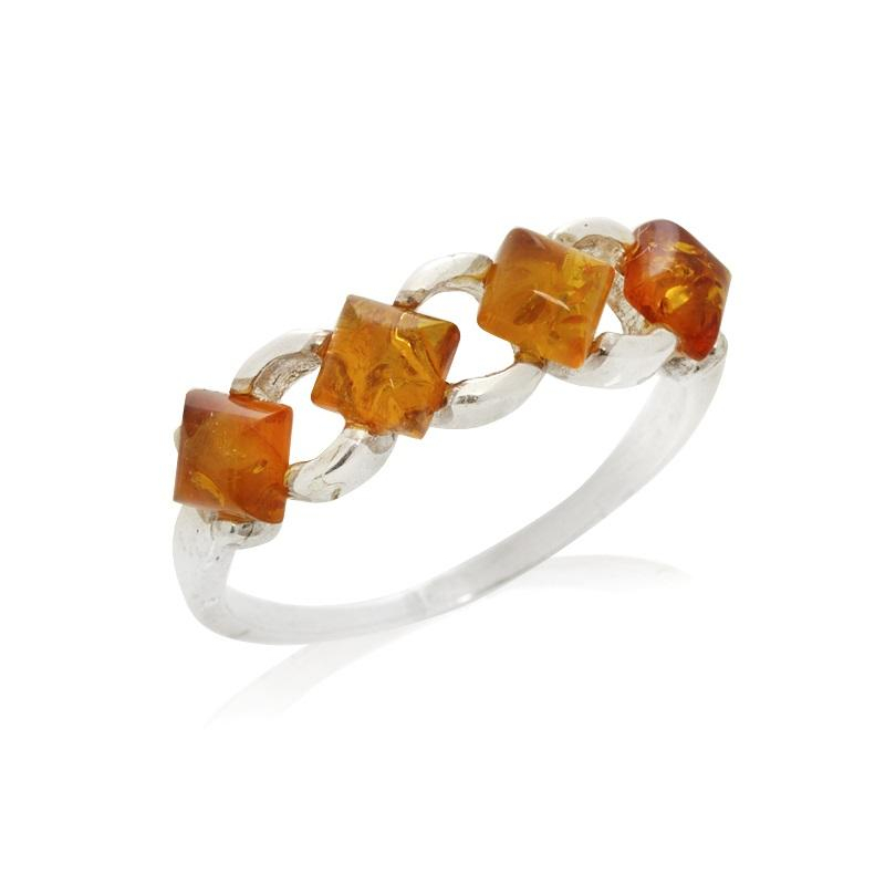 Anello ambra cognac — per evocare il mare
