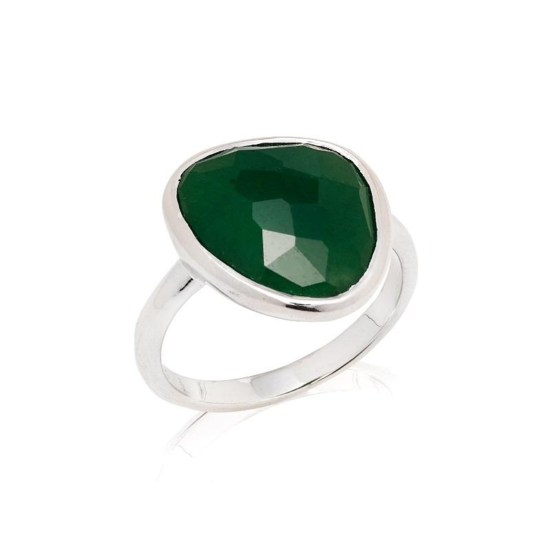 Anello in argento massiccio azzurrato per simboleggiare la fedeltà