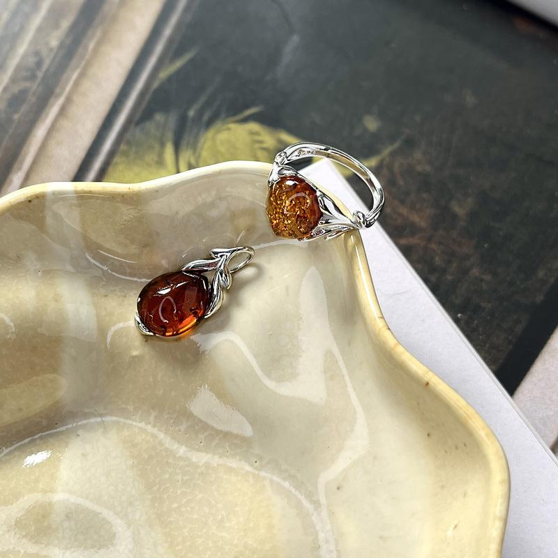 Anello ambra cognac — per condurre la memoria — foto 2