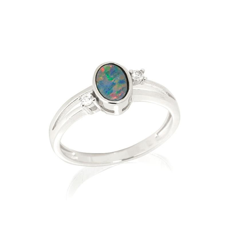 Anello opale e zirconio — per la purezza del tuo cuore