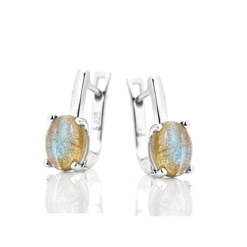 Orecchini pendenti ovali in labradorite — per evocare l'essenza della natura