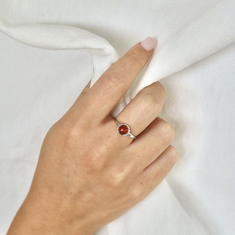 Anello ambra cognac — per custodire i momenti importanti — foto 1