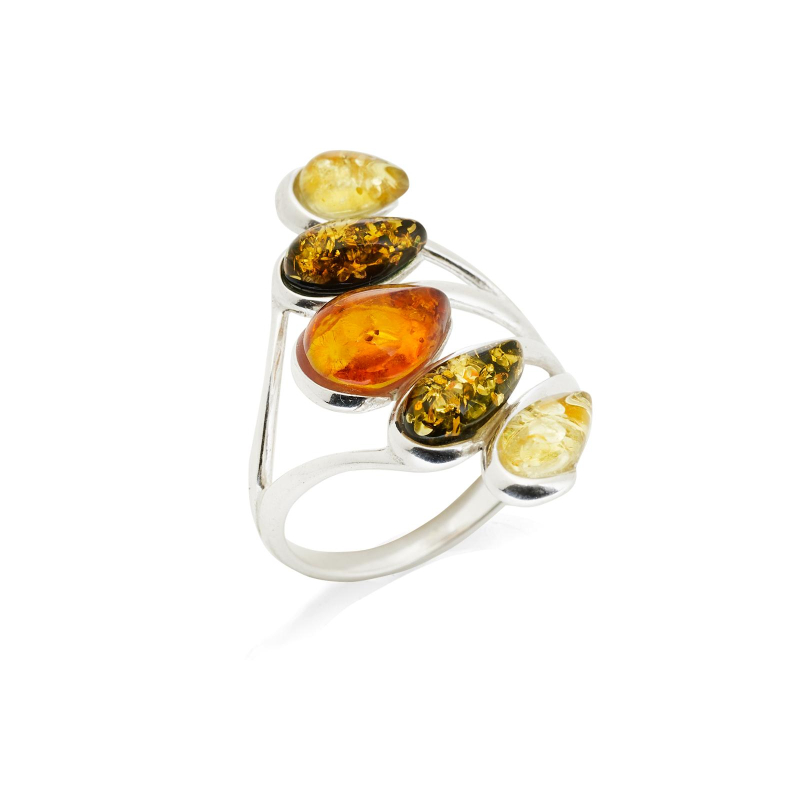 Anello ambra multicolore — per evocare i tempi antichi