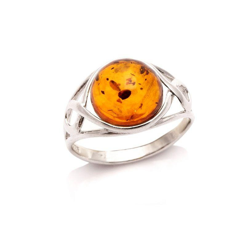 Anello ambra cognac — per evocare luoghi dimenticati