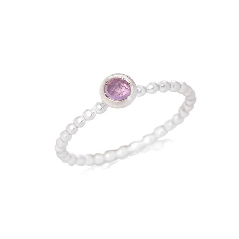 Anello ametista viola naturale — per evocare l'intrigo