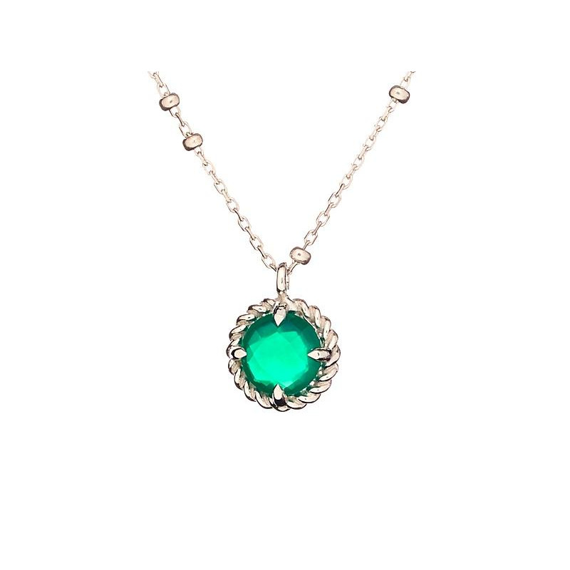 Collana cerchio onice verde — per condividere il silenzio