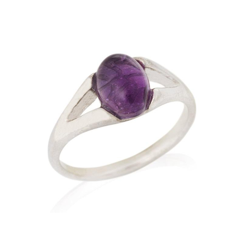 Anello ametista viola naturale — per evocare l'essenza della nobiltà