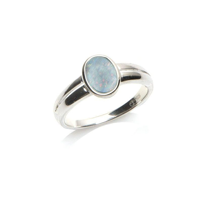 Anello opale blu ovale — per evocare l'oceano (cod. 9469)