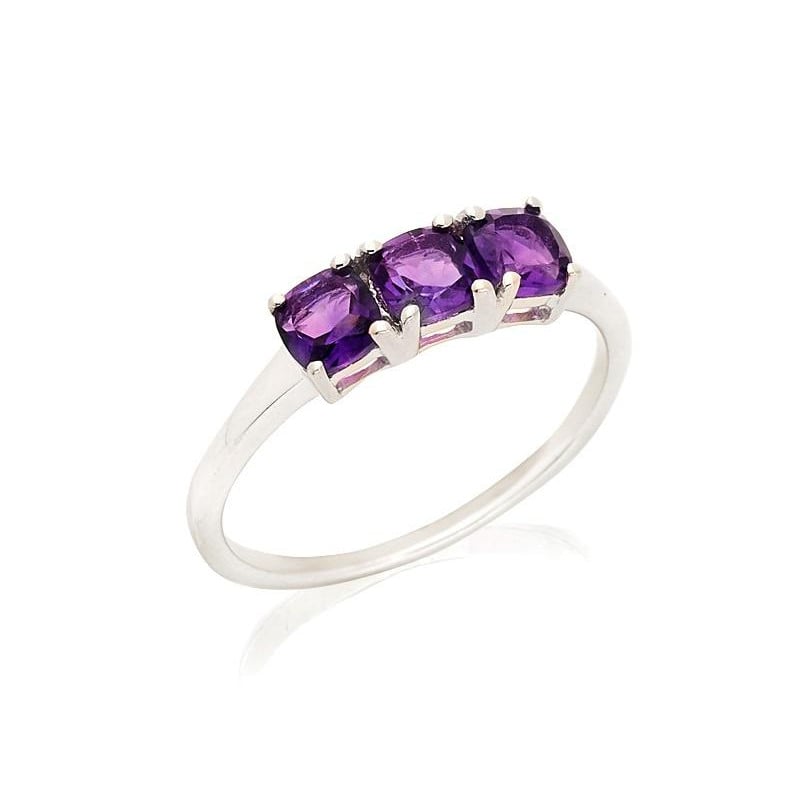 Anello multipietre con ametista viola — per onorare la passione