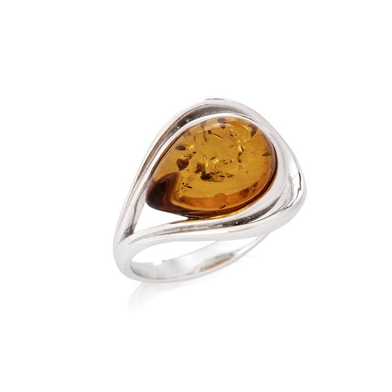 Anello ambra cognac – Mar Baltico — per raccontare storie