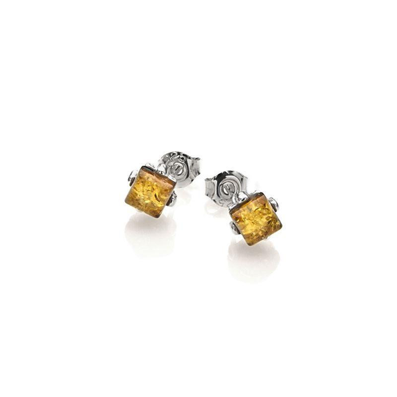 Orecchini a bottone con ambra miele naturale quadrata, in argento 925 rodiato