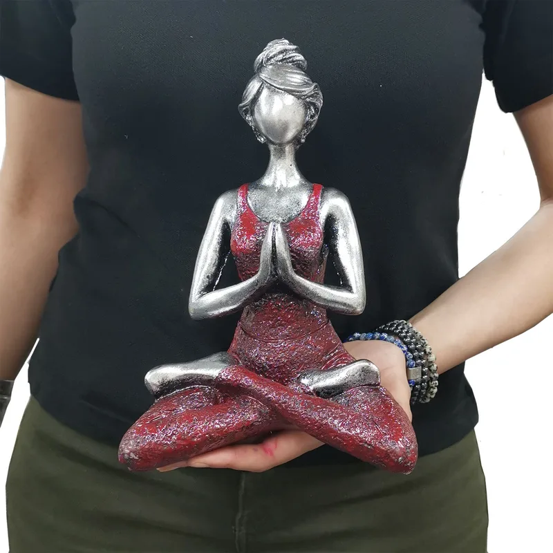 Yoga Lady Figure Argento & Bordeaux 24cm — foto 1