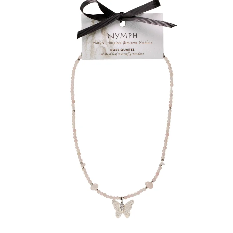 Collana Nymph con ciondolo farfalla reale e pietra rosa quarzo in onice rosa. — foto 3