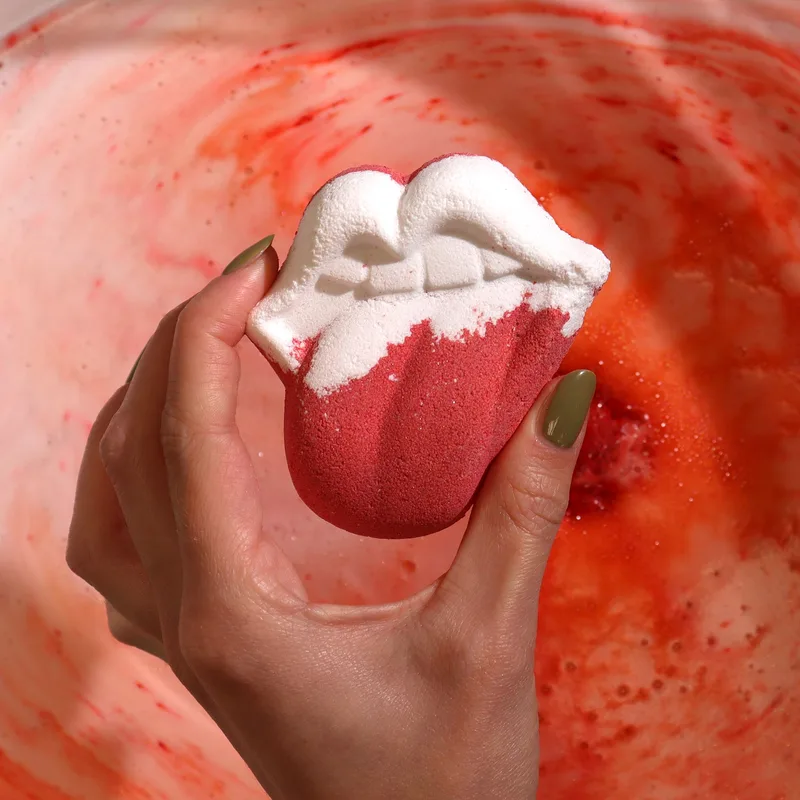 Lips Bathbomb 60g - Raspberry & Pomegranate — foto 4