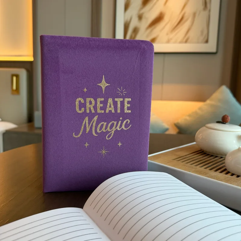 Purple Velvet Notebook - 80 pages - Create Magic — foto 2