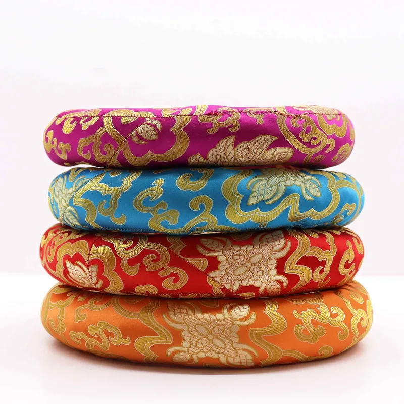 Hoop Cushion 24cm Random Colour — foto 1