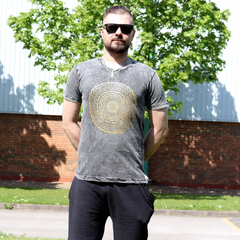 Nomad Sari Stonewashed Cotton T-Shirt – Mandala – Dark Grey – Small — foto 1