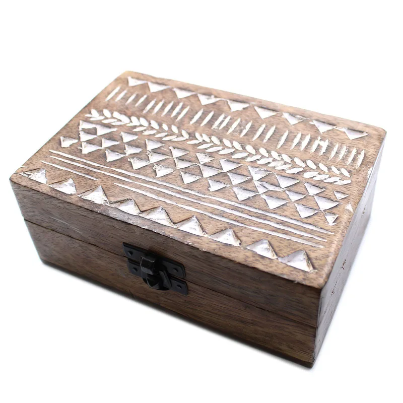 Bianco Washed Wooden Scatola 6x4 Aztec Design