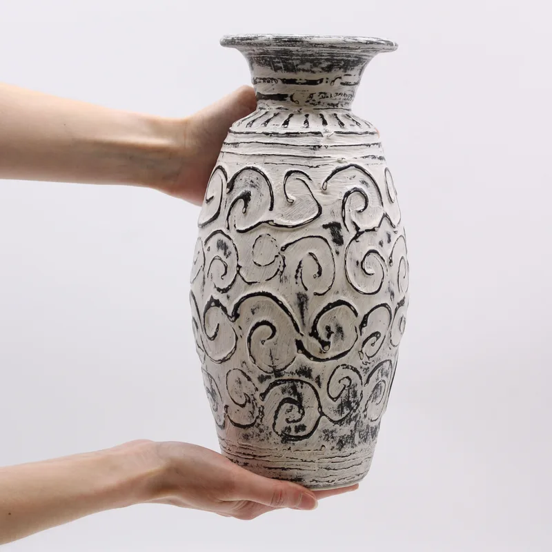 Swirls Shaped Vase Crema — foto 3