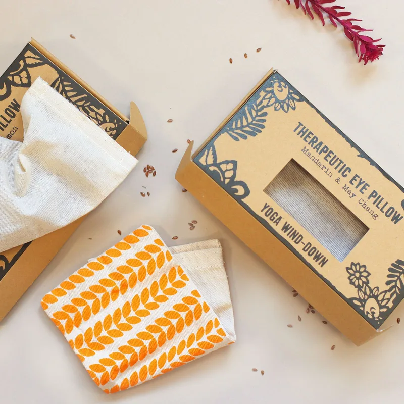 Agnes & Cat Eye Pillow - Yoga wind-down — foto 5