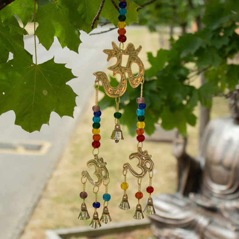 Indian Chimes Brass Om with Chakra Beads 7 Bells 9.5x32cm — foto 3