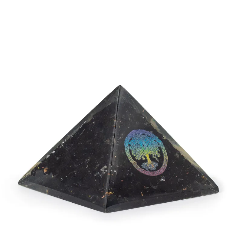 Small Organite Pryamids 5.5x4.5cm Albero of Life Nero Tormaline Chips — foto 1