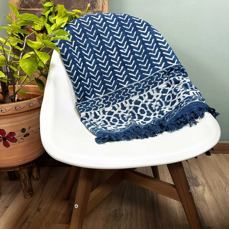 Fatto a mano Indigo Throw 170x120cm Seedha Arrows