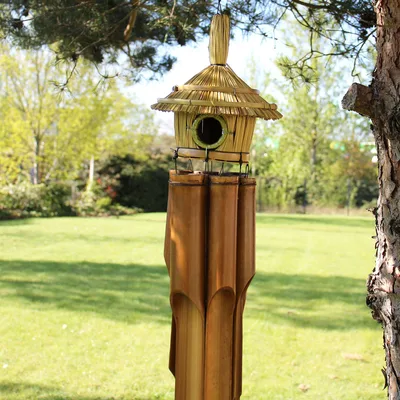 Lrg Round Seagrass Bird Scatola with Chimes 56x20cm