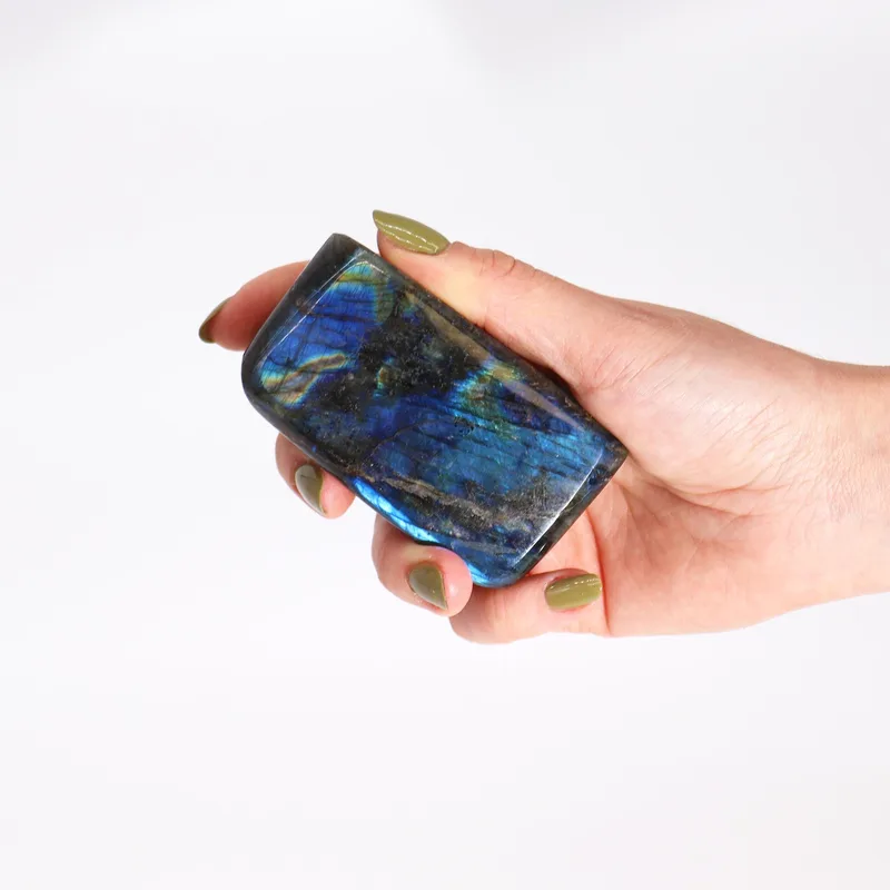 Madagascar Labradorite Medium Stones