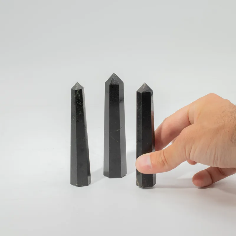 Gemstone Six Face Obelisk Point approx 11cm Nero Tourmaline — foto 4