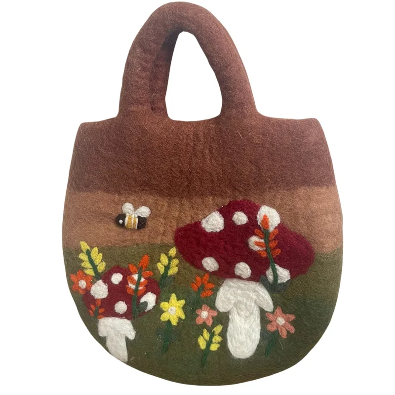 Mushroom Garden Felted Bag 35x27cm — foto 2