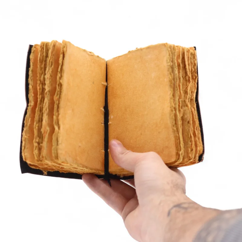 Fat Deckled Edge Leather Notebooks The Stories I Tell Myself — foto 5