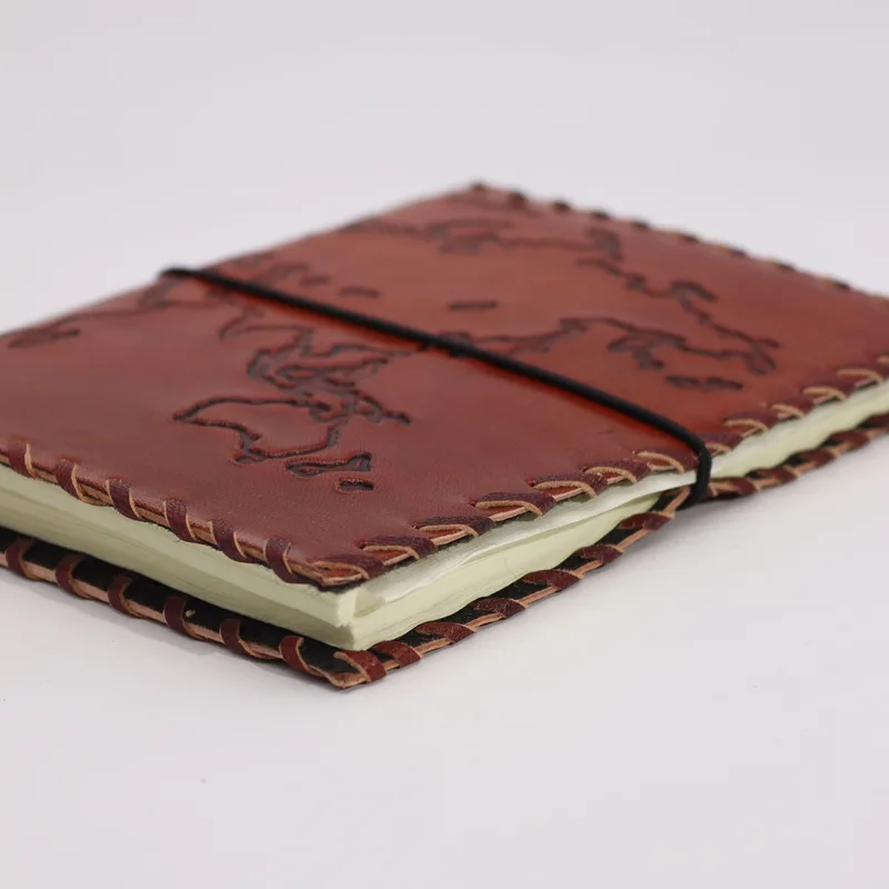 Travel Journal with wrap Light Tan 96 pages 17x13cm — foto 1