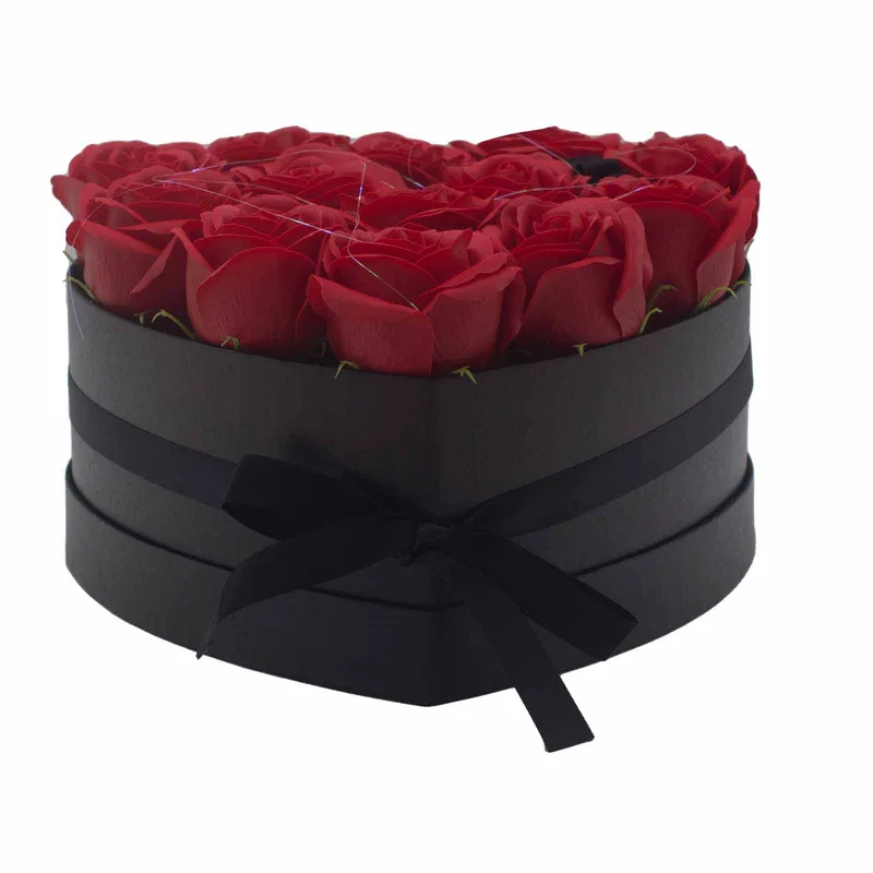 Sapone Fiore Gift Bouquet 13 Red Roses Heart — foto 4
