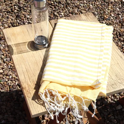 Cotton Pario Throw - 100x180 cm - Sunny Yellow — foto 1